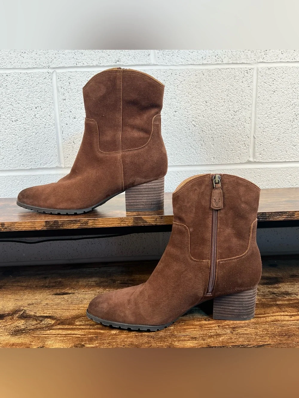Vionic Bishop Boots Brown Suede Leather Western Bootie Side Zip Women's 8